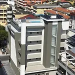 Quasar Apartment